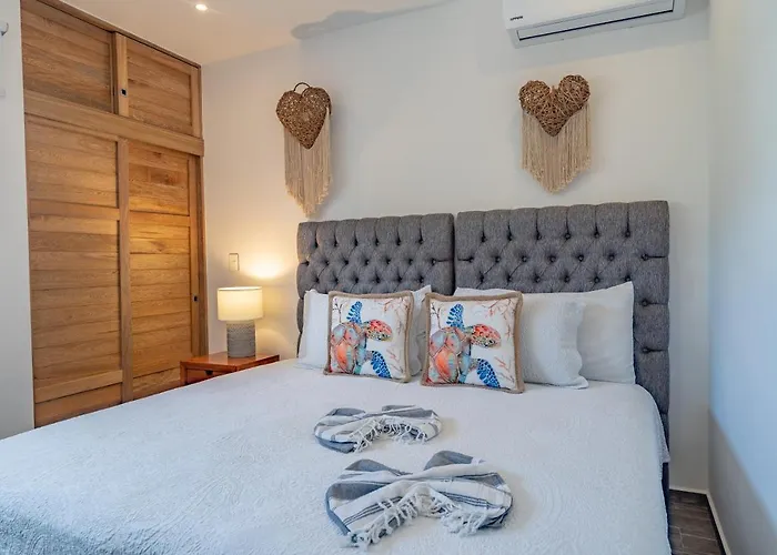 Villa Casa & Chiit - 2 Homes With Different Shared Amenities Tulum