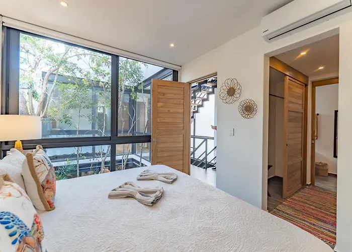 Casa & Chiit - 2 Homes With Different Shared Amenities Villa *