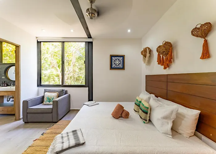 Casa & Chiit - 2 Homes With Different Shared Amenities