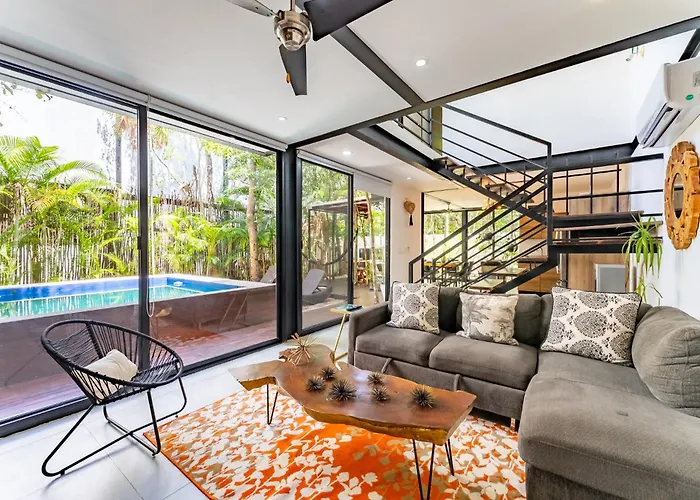 Casa & Chiit - 2 Homes With Different Shared Amenities